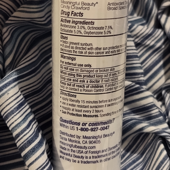 Cindy CC Crawford Meaningful Beauty Bundle - Picture 4 of 4